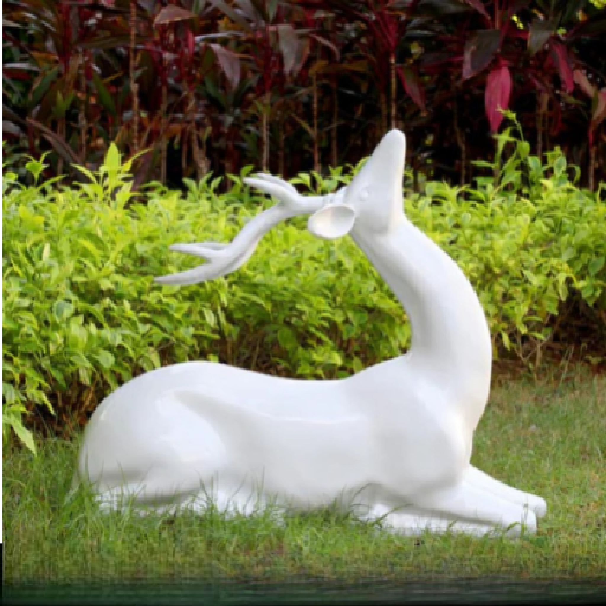 Life size outdoor deer statues | Garden deer sculpture