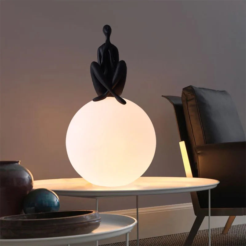 Round Globe Table Lamp