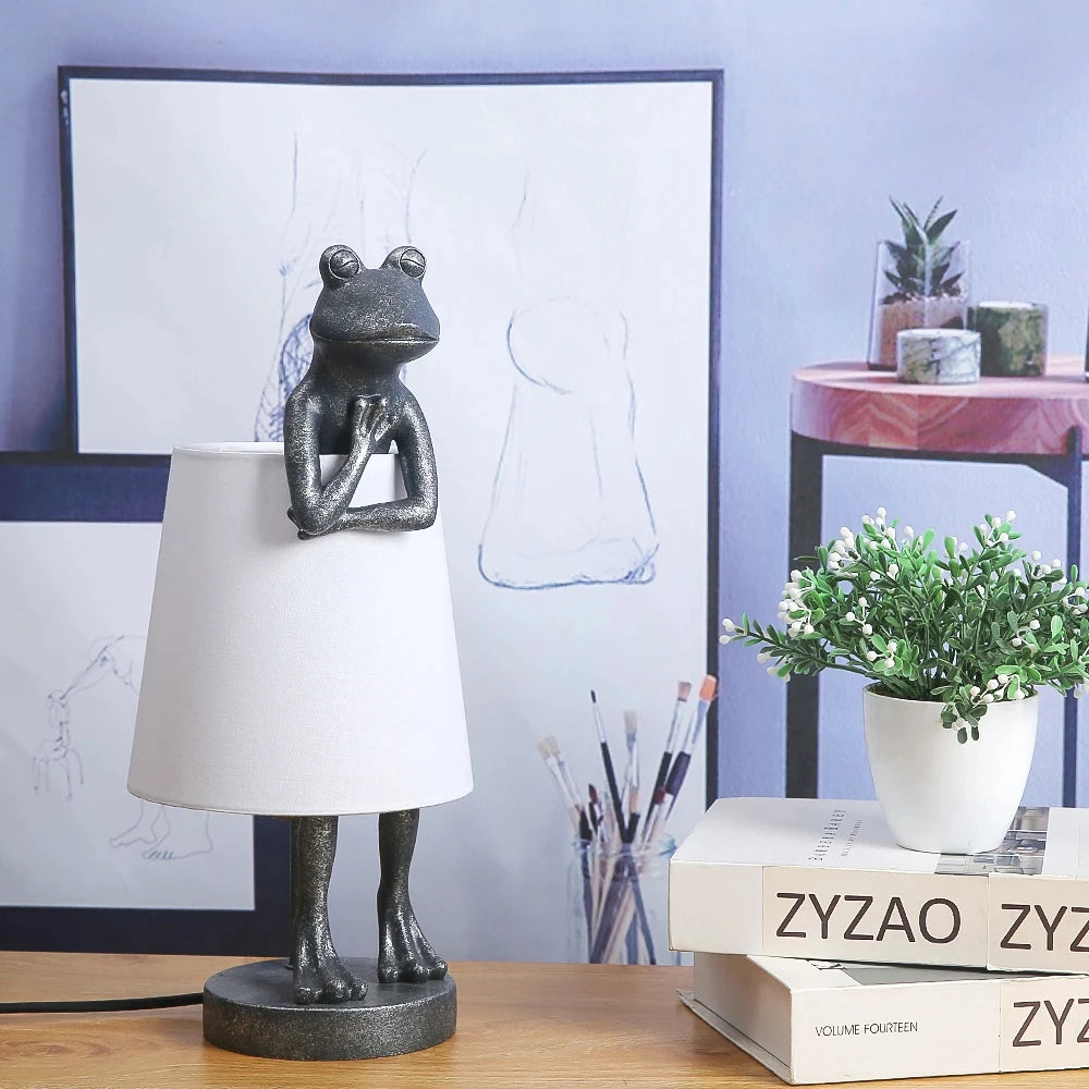 Frog led Table Lamp Resin Desk Lamp Led Lights for Room Retro Design Living Room Decorative Bedside lighting Fixtures Bedroom