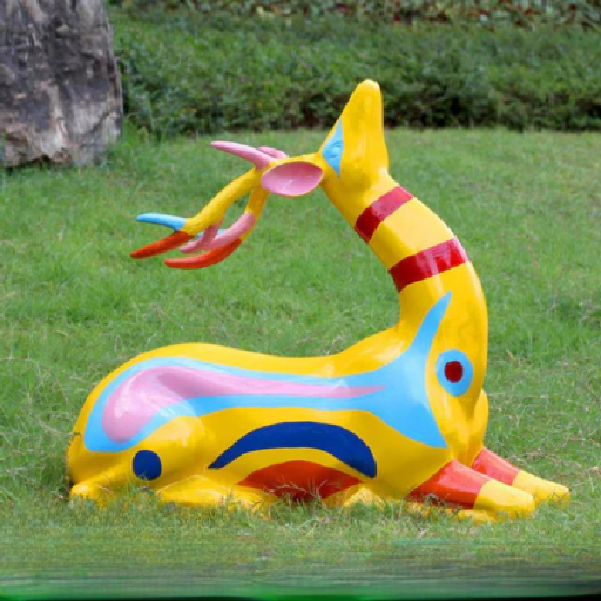 Life size outdoor deer statues | Garden deer sculpture
