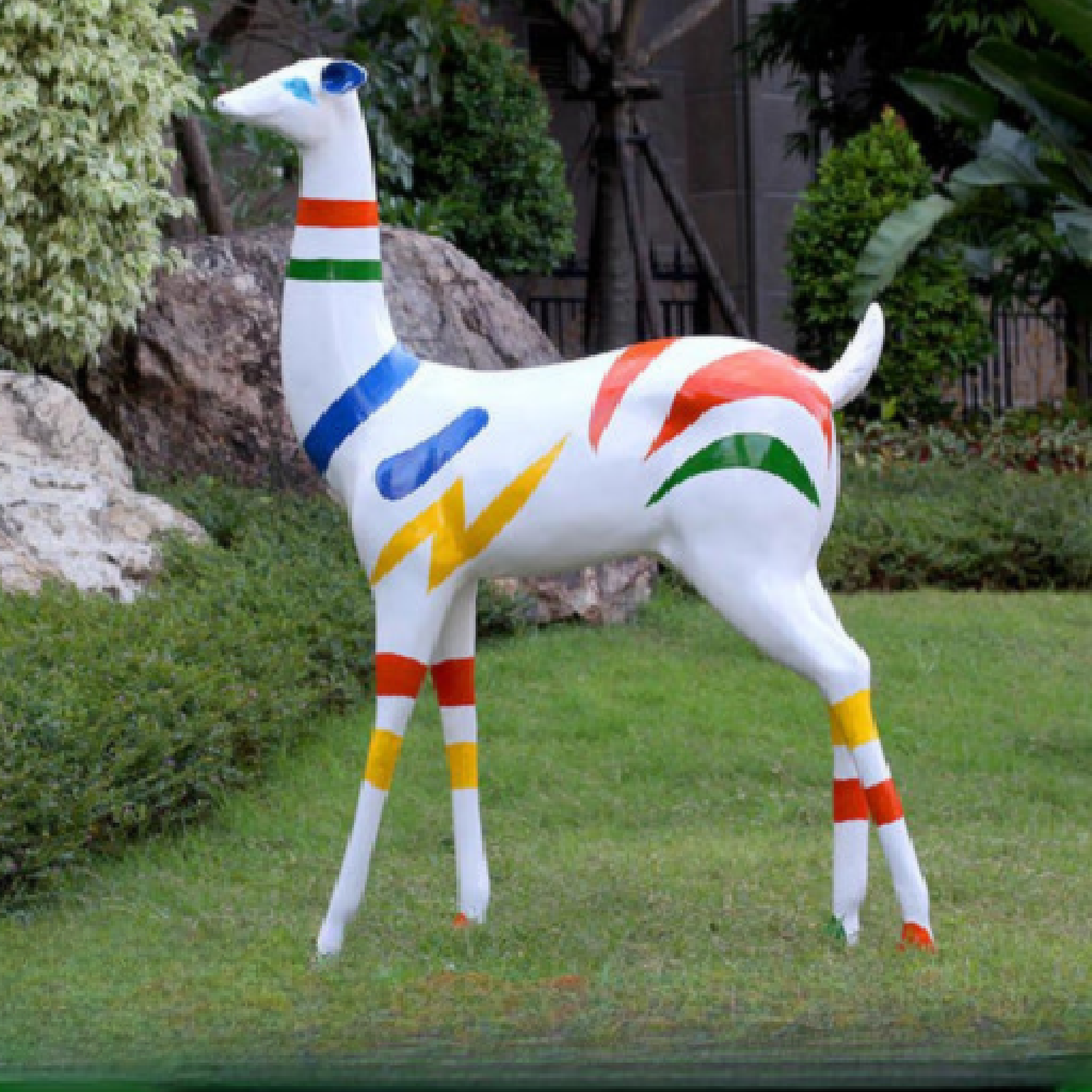 Life size outdoor deer statues | Garden deer sculpture