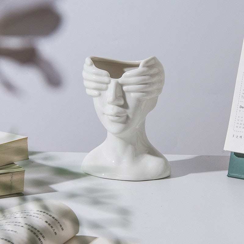 VASE 1028