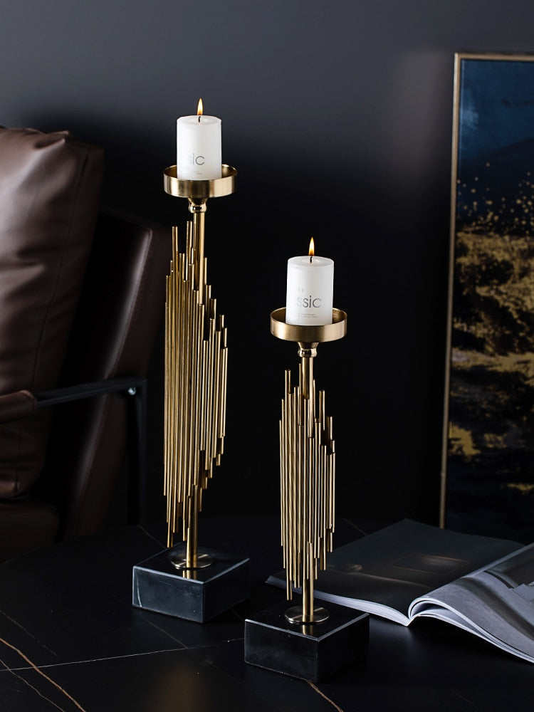 CANDLE HOLDERS 1067