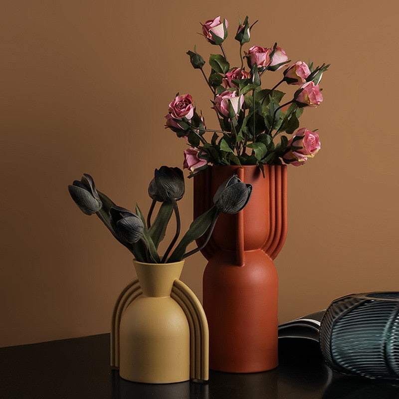 GEOMETRIC VASE