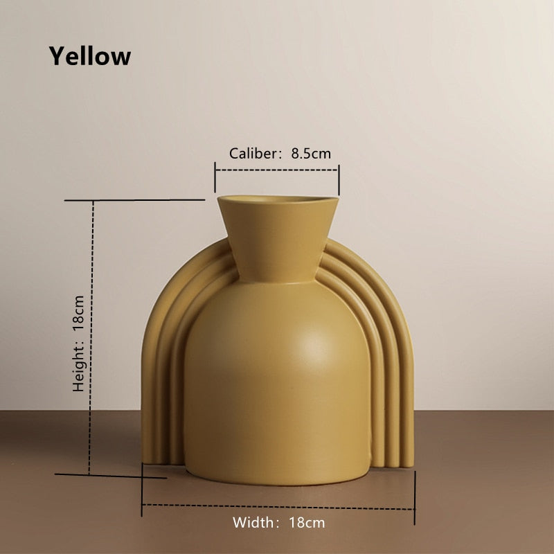 GEOMETRIC VASE