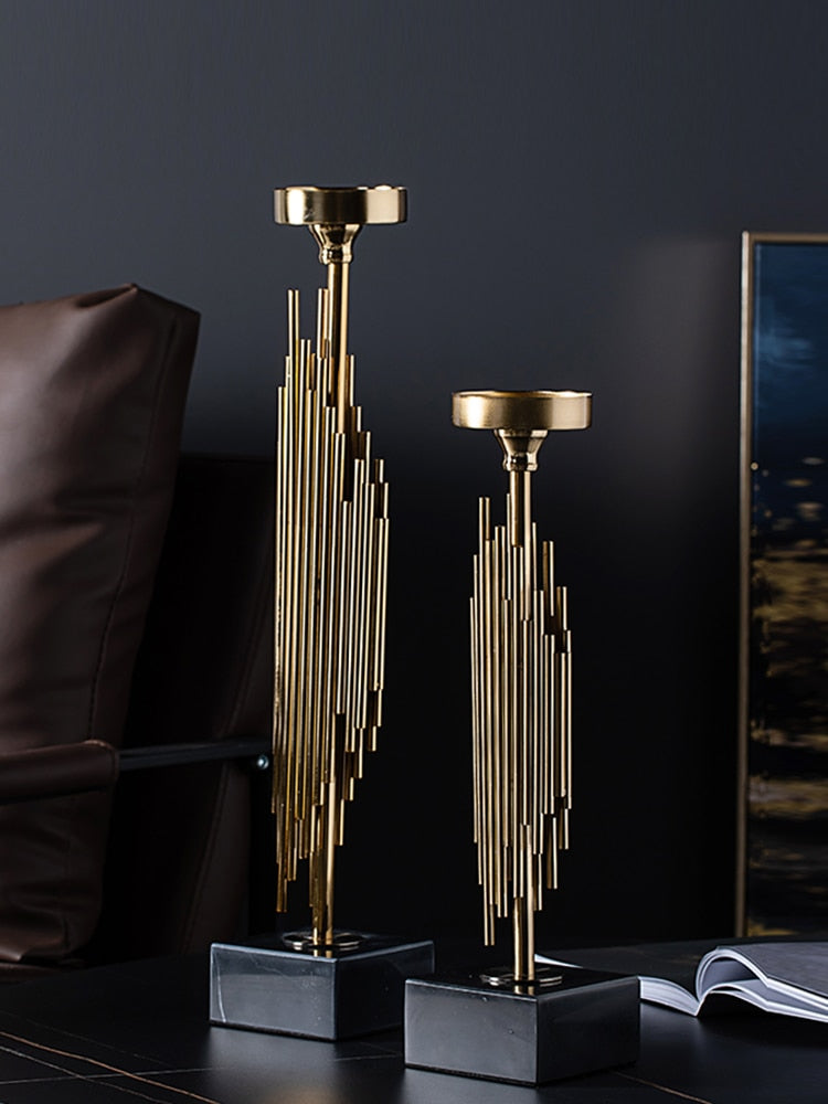 CANDLE HOLDERS 1067