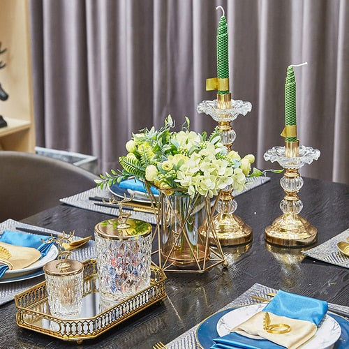 CANDLE HOLDERS 1048