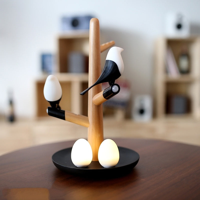 Wooden LED Lamp with Detachable Birds