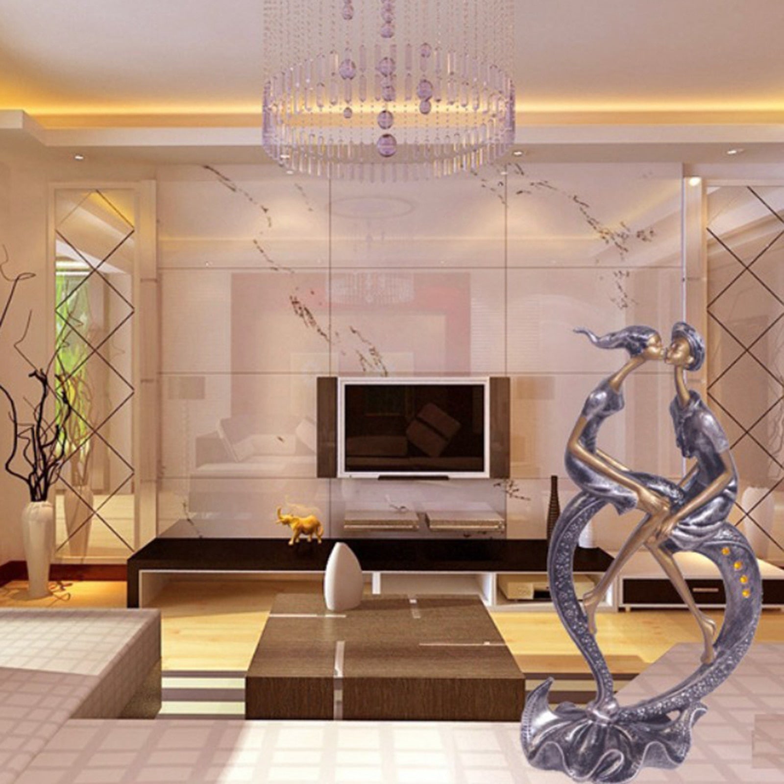 KISSING LOVERS STATUE