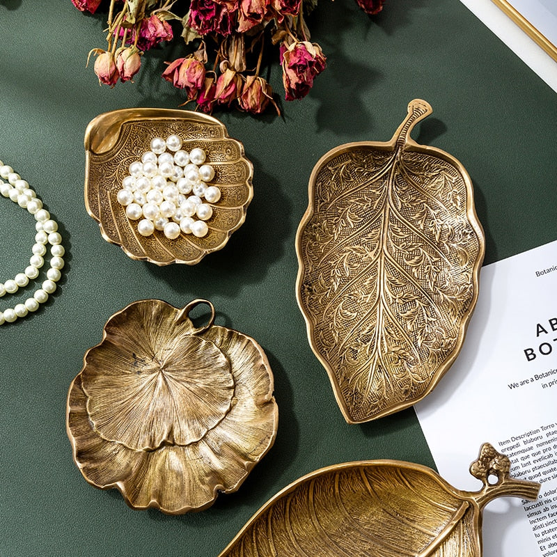 TREE SHELL SHAPE DISH