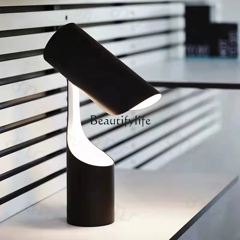  black table lamp