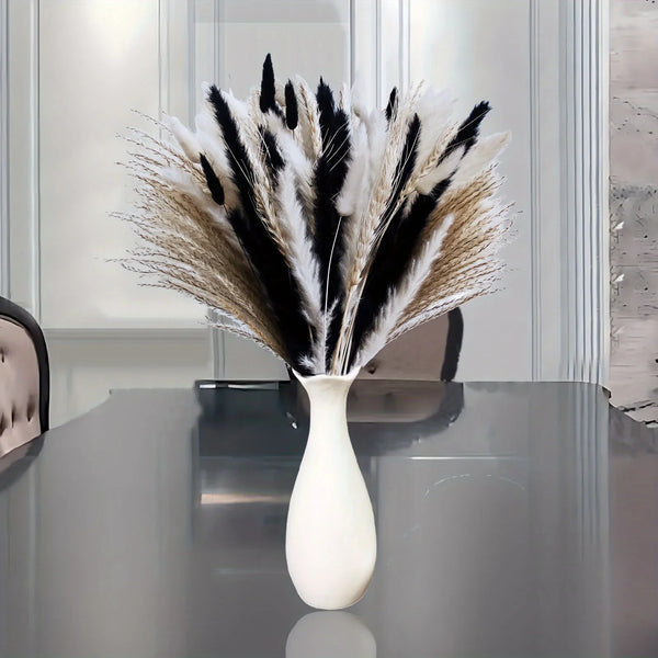 Boho Chic Bunny Tail Grass | Black & White Pampas