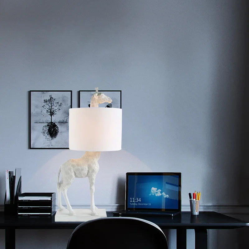 High Quality Animal Table Lamp