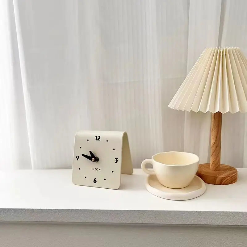 6" Cute No-Ticking Desk Wall Clock 