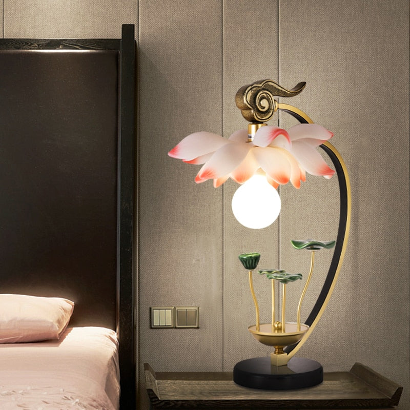 modern bedside table lamp