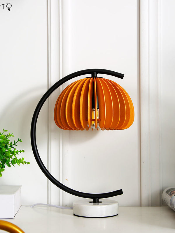 curved table lamp