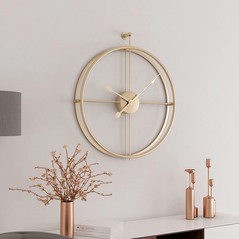 Silent wall clock