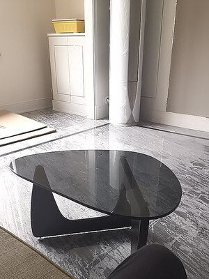 perfect black color glass table