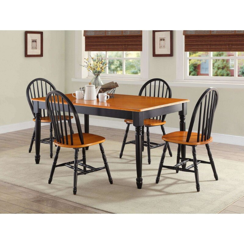 farmhouse table and chairs