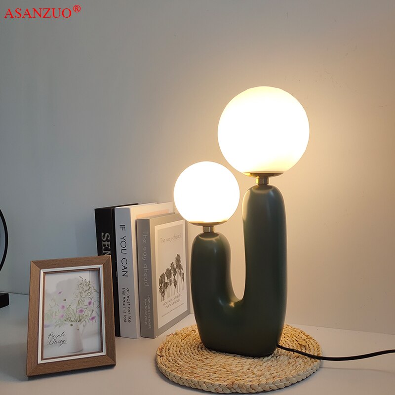 Nordic desk lamp