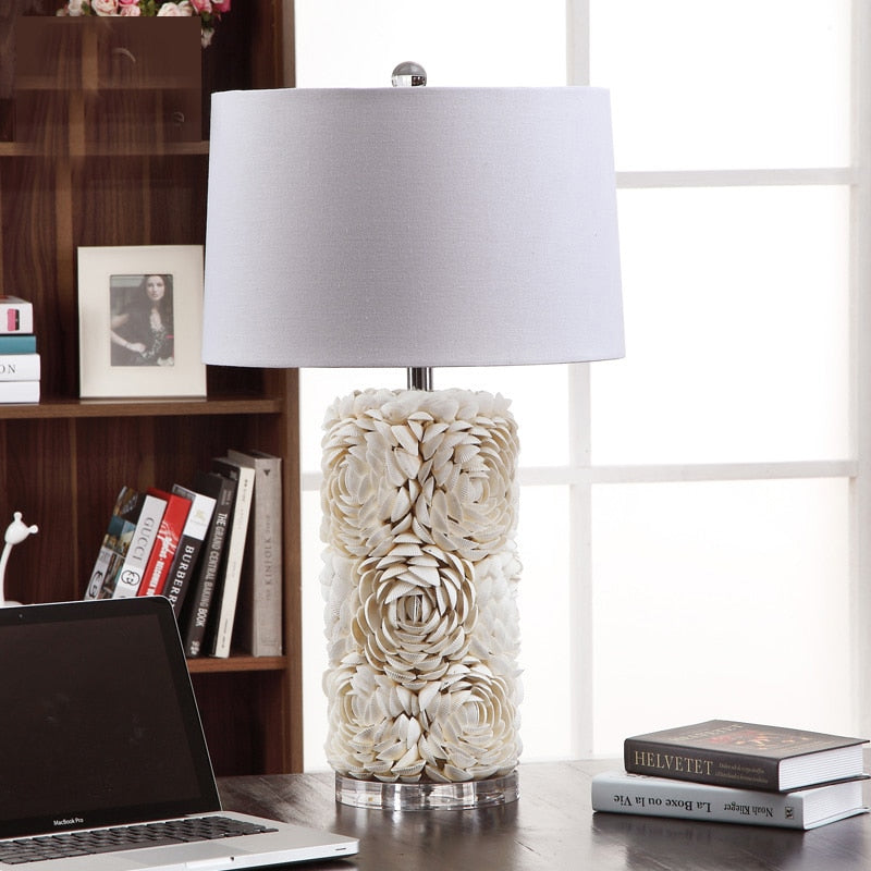 Rose Shell Table Lamp