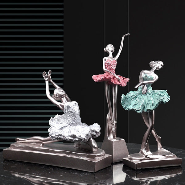 Ballet Dancer Figurine